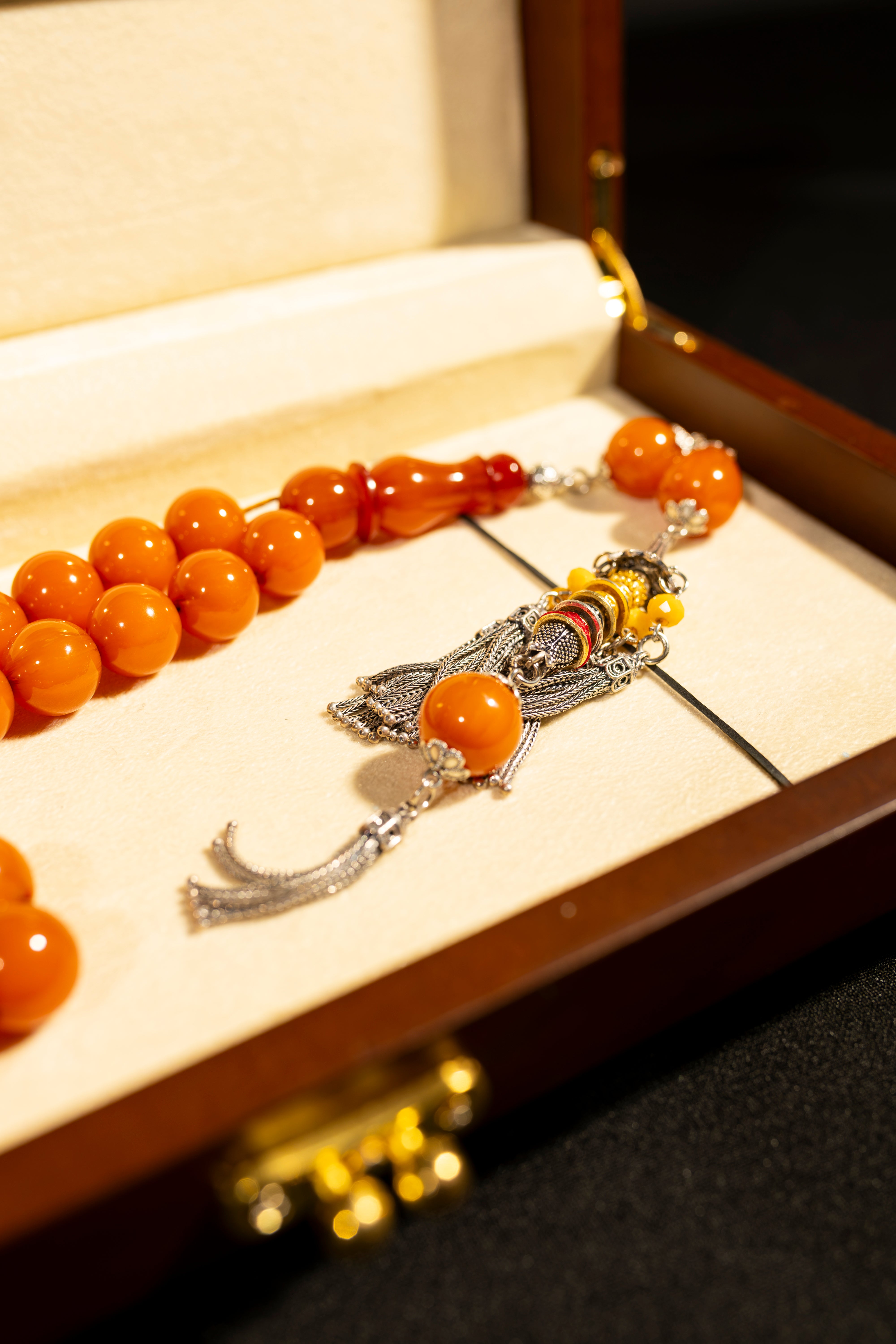 Compressed Kahraba Tasbih with a luxurious Ottoman design - Unique Edition (1/1)