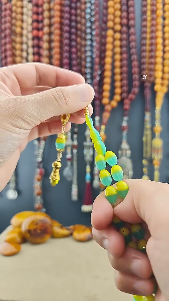مسبحة كهرمان معجون مضغوط فيروزي-أصفر يدوية الصنع - قطعة واحدة | شرابة فضة عيار 925